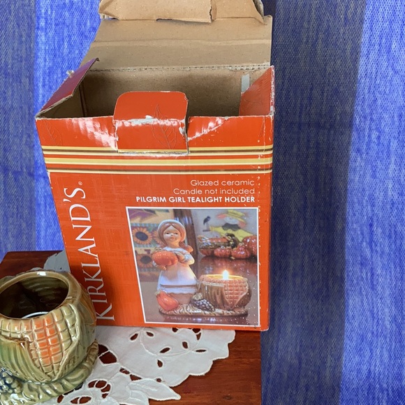 Vintage, rare, Kirkland's glazed ceramic pilgrim girl tea light holder - Picture 5 of 8